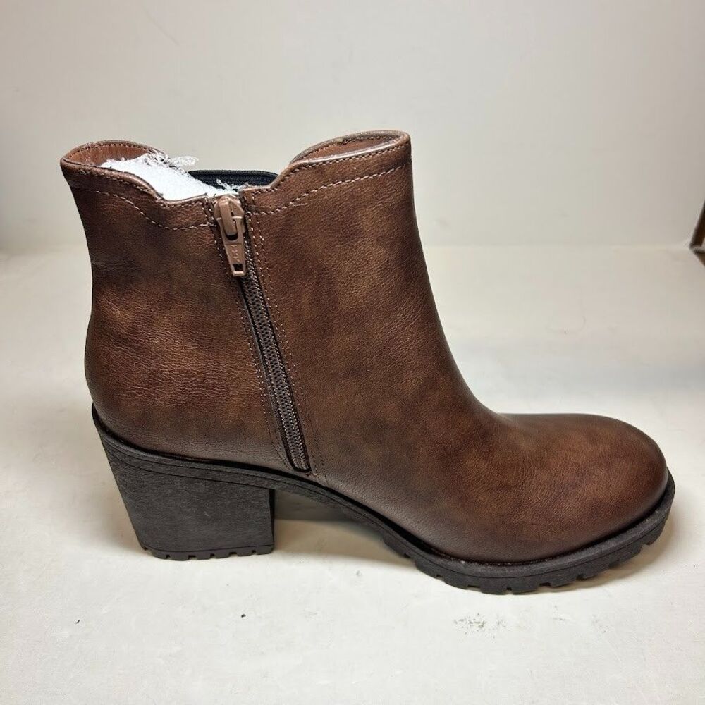 Sun Stone Womens 5.5 M Chocolate Brown Morghan Block Heel Booties NIB OT9 - Picture 5 of 5